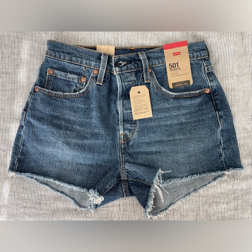 NWT501 Levis Denim Shorts